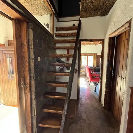 Casa Dos Toros * Cortes do Meio